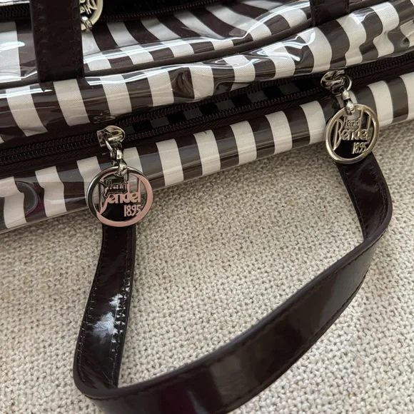 🌸Henri Bendel Carry All Bag🌸 - Picture 6 of 16